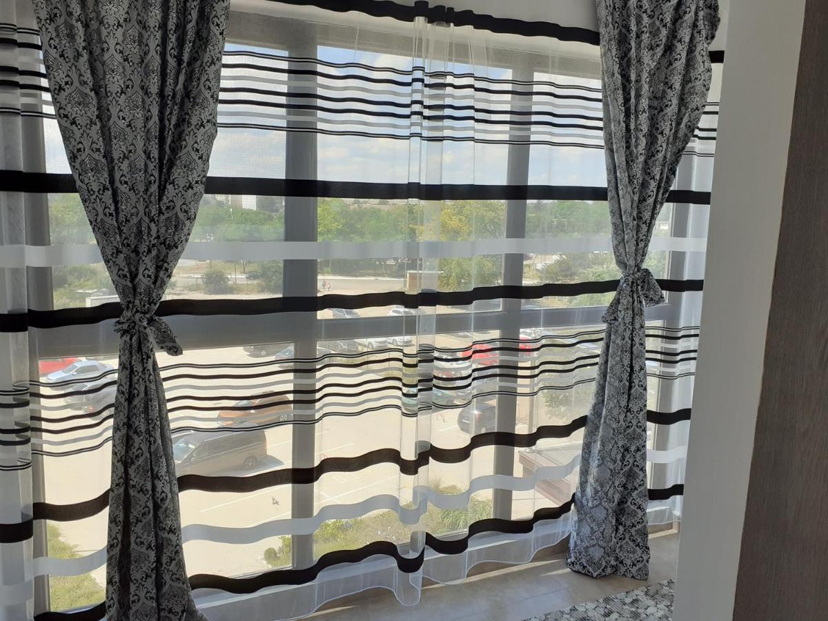 Luxury Beta Apartment Mangalia Bagian luar foto