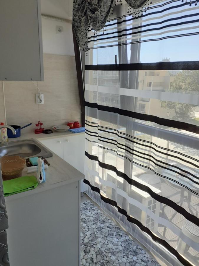 Luxury Beta Apartment Mangalia Bagian luar foto